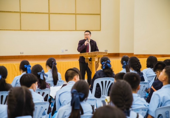 ภาพกิจกรรม คณะวิทยาศาสตร์และเทคโนโลยี ร่วมกับโรงเรียนคลองลานวิทยา จัดโครงการส่งเสริมและพัฒนาศักยภาพนักเรียนห้องเรียนพิเศษ