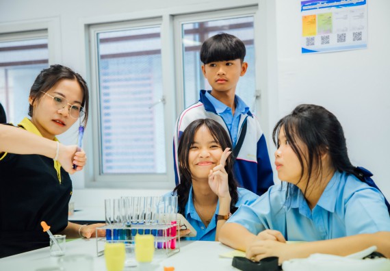 ภาพกิจกรรม คณะวิทยาศาสตร์และเทคโนโลยี ร่วมกับโรงเรียนคลองลานวิทยา จัดโครงการส่งเสริมและพัฒนาศักยภาพนักเรียนห้องเรียนพิเศษ