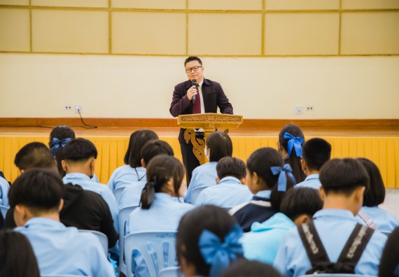 ภาพกิจกรรม คณะวิทยาศาสตร์และเทคโนโลยี ร่วมกับโรงเรียนคลองลานวิทยา จัดโครงการส่งเสริมและพัฒนาศักยภาพนักเรียนห้องเรียนพิเศษ