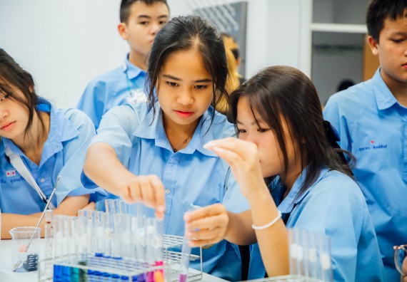 ภาพกิจกรรม คณะวิทยาศาสตร์และเทคโนโลยี ร่วมกับโรงเรียนคลองลานวิทยา จัดโครงการส่งเสริมและพัฒนาศักยภาพนักเรียนห้องเรียนพิเศษ