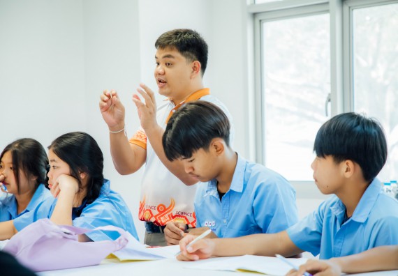 ภาพกิจกรรม คณะวิทยาศาสตร์และเทคโนโลยี ร่วมกับโรงเรียนคลองลานวิทยา จัดโครงการส่งเสริมและพัฒนาศักยภาพนักเรียนห้องเรียนพิเศษ