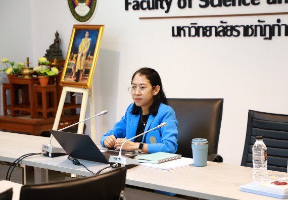 ภาพกิจกรรม  คณะวิทยาศาสตร์และเทคโนโลยี จัดโครงการการจัดการความรู้ด้านการวัดและประเมินผู้เรียนตามอนุกรมวิธานของบลูม และการใช้ Rubrics