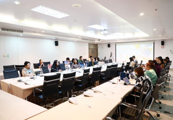 ภาพกิจกรรม  คณะวิทยาศาสตร์และเทคโนโลยี จัดโครงการการจัดการความรู้ด้านการวัดและประเมินผู้เรียนตามอนุกรมวิธานของบลูม และการใช้ Rubrics