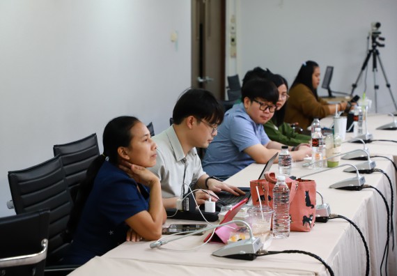 ภาพกิจกรรม  คณะวิทยาศาสตร์และเทคโนโลยี จัดโครงการการจัดการความรู้ด้านการวัดและประเมินผู้เรียนตามอนุกรมวิธานของบลูม และการใช้ Rubrics