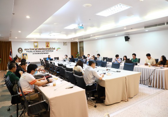 ภาพกิจกรรม  คณะวิทยาศาสตร์และเทคโนโลยี จัดโครงการการจัดการความรู้ด้านการวัดและประเมินผู้เรียนตามอนุกรมวิธานของบลูม และการใช้ Rubrics