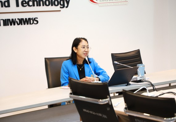 ภาพกิจกรรม  คณะวิทยาศาสตร์และเทคโนโลยี จัดโครงการการจัดการความรู้ด้านการวัดและประเมินผู้เรียนตามอนุกรมวิธานของบลูม และการใช้ Rubrics