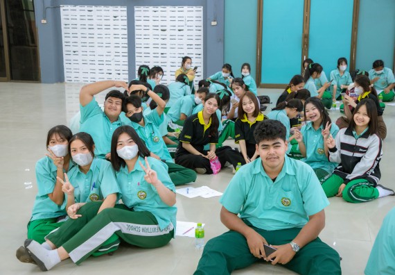 ภาพกิจกรรม   คณะวิทยาศาสตร์และเทคโนโลยี จัดค่ายวิทยาศาสตร์สัญจร ปีการศึกษา 2566  โรงเรียนลานกระบือวิทยา