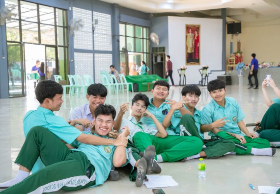 ภาพกิจกรรม   คณะวิทยาศาสตร์และเทคโนโลยี จัดค่ายวิทยาศาสตร์สัญจร ปีการศึกษา 2566  โรงเรียนลานกระบือวิทยา