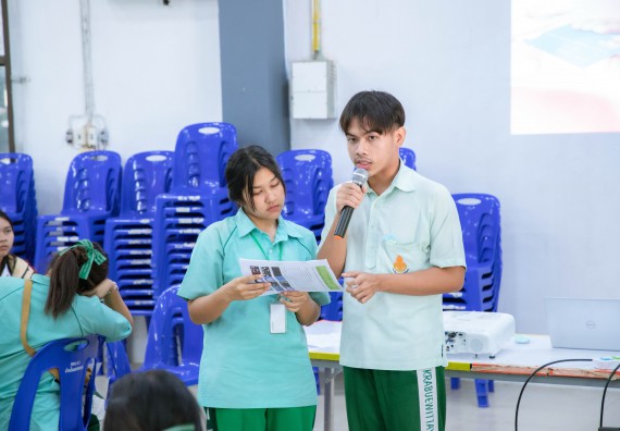 ภาพกิจกรรม   คณะวิทยาศาสตร์และเทคโนโลยี จัดค่ายวิทยาศาสตร์สัญจร ปีการศึกษา 2566  โรงเรียนลานกระบือวิทยา