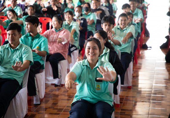 ภาพกิจกรรม คณะวิทยาศาสตร์และเทคโนโลยี จัดค่ายวิทยาศาสตร์สัญจร ปีการศึกษา 2566 ให้กับนักเรียนระดับชั้นมัธยมศึกษาตอนปลาย โรงเรียนโค้งไผ่วิทยา