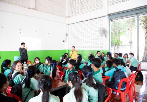 ภาพกิจกรรม คณะวิทยาศาสตร์และเทคโนโลยี จัดค่ายวิทยาศาสตร์สัญจร ปีการศึกษา 2566 ให้กับนักเรียนระดับชั้นมัธยมศึกษาตอนปลาย โรงเรียนโค้งไผ่วิทยา