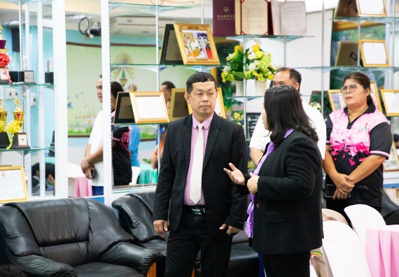 ภาพกิจกรรม คณะวิทยาศาสตร์และเทคโนโลยี จัดค่ายวิทยาศาสตร์สัญจร ปีการศึกษา 2566 ให้กับนักเรียนระดับชั้นมัธยมศึกษาตอนปลาย โรงเรียนโค้งไผ่วิทยา