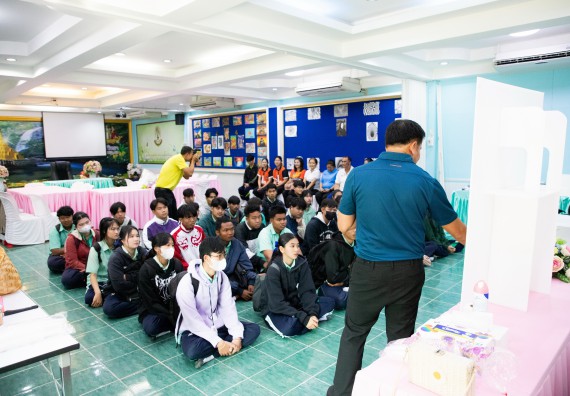 ภาพกิจกรรม คณะวิทยาศาสตร์และเทคโนโลยี จัดค่ายวิทยาศาสตร์สัญจร ปีการศึกษา 2566 ให้กับนักเรียนระดับชั้นมัธยมศึกษาตอนปลาย โรงเรียนโค้งไผ่วิทยา