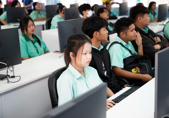 ภาพกิจกรรม คณะวิทยาศาสตร์และเทคโนโลยี จัดค่ายวิทยาศาสตร์สัญจร ปีการศึกษา 2566 ให้กับนักเรียนระดับชั้นมัธยมศึกษาตอนปลาย โรงเรียนโค้งไผ่วิทยา