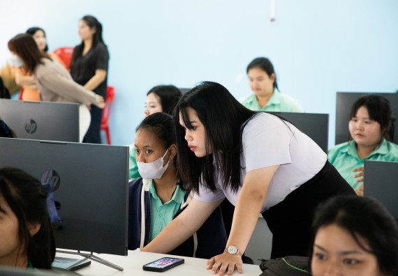 ภาพกิจกรรม คณะวิทยาศาสตร์และเทคโนโลยี จัดค่ายวิทยาศาสตร์สัญจร ปีการศึกษา 2566 ให้กับนักเรียนระดับชั้นมัธยมศึกษาตอนปลาย โรงเรียนโค้งไผ่วิทยา