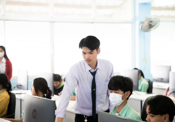 ภาพกิจกรรม คณะวิทยาศาสตร์และเทคโนโลยี จัดค่ายวิทยาศาสตร์สัญจร ปีการศึกษา 2566 ให้กับนักเรียนระดับชั้นมัธยมศึกษาตอนปลาย โรงเรียนโค้งไผ่วิทยา