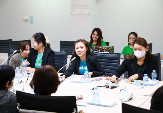 ภาพกิจกรรม  กองกลาง สำนักงานอธิการบดี และ คณะวิทยาศาสตร์และเทคโนโลยี ร่วมกันจัดการความรู้ แลกเปลี่ยนเรียนรู้ การพัฒนางานบริการและกำหนดแนวปฏิบัติร่วมกัน ตามนโยบายด้านการบริหารจัดการสิ่งแวดล้อมที่ยั่งยืน