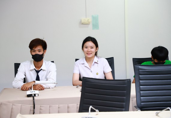 ภาพกิจกรรม  กองกลาง สำนักงานอธิการบดี และ คณะวิทยาศาสตร์และเทคโนโลยี ร่วมกันจัดการความรู้ แลกเปลี่ยนเรียนรู้ การพัฒนางานบริการและกำหนดแนวปฏิบัติร่วมกัน ตามนโยบายด้านการบริหารจัดการสิ่งแวดล้อมที่ยั่งยืน