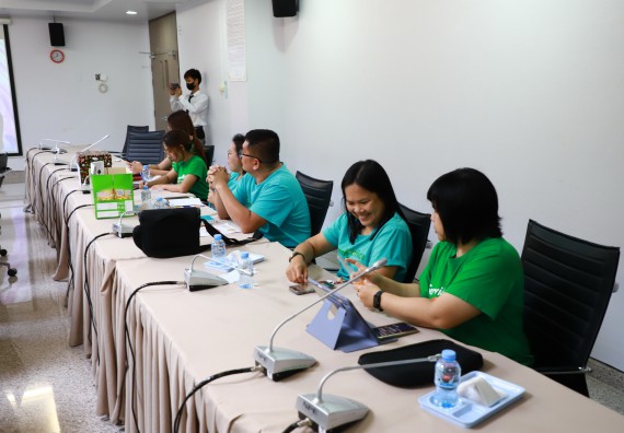 ภาพกิจกรรม  กองกลาง สำนักงานอธิการบดี และ คณะวิทยาศาสตร์และเทคโนโลยี ร่วมกันจัดการความรู้ แลกเปลี่ยนเรียนรู้ การพัฒนางานบริการและกำหนดแนวปฏิบัติร่วมกัน ตามนโยบายด้านการบริหารจัดการสิ่งแวดล้อมที่ยั่งยืน