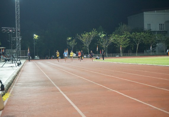 ภาพกิจกรรม  คณะวิทยาศาสตร์และเทคโนโลยี จัดโครงการส่งเสริมกีฬาสานสัมพันธ์ อนุรักษ์ ศิลปวัฒนธรรมและภูมิปัญญา กิจกรรมกีฬาสานสัมพันธ์ ปลาบึกเกมส์