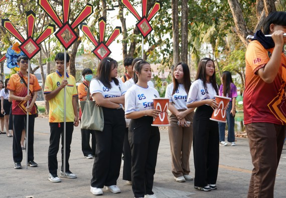 ภาพกิจกรรม  คณะวิทยาศาสตร์และเทคโนโลยี จัดโครงการส่งเสริมกีฬาสานสัมพันธ์ อนุรักษ์ ศิลปวัฒนธรรมและภูมิปัญญา กิจกรรมกีฬาสานสัมพันธ์ ปลาบึกเกมส์