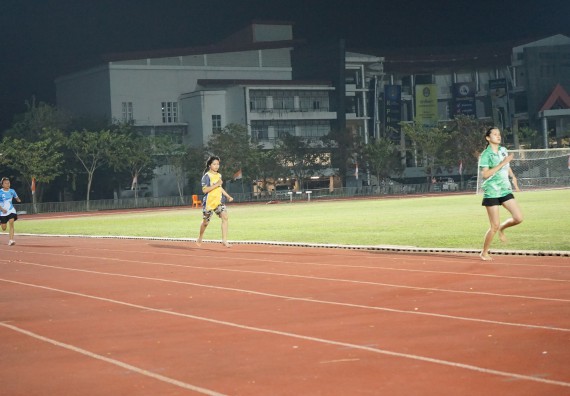 ภาพกิจกรรม  คณะวิทยาศาสตร์และเทคโนโลยี จัดโครงการส่งเสริมกีฬาสานสัมพันธ์ อนุรักษ์ ศิลปวัฒนธรรมและภูมิปัญญา กิจกรรมกีฬาสานสัมพันธ์ ปลาบึกเกมส์