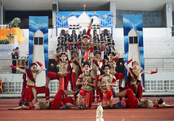 ภาพกิจกรรม  คณะวิทยาศาสตร์และเทคโนโลยี จัดโครงการส่งเสริมกีฬาสานสัมพันธ์ อนุรักษ์ ศิลปวัฒนธรรมและภูมิปัญญา กิจกรรมกีฬาสานสัมพันธ์ ปลาบึกเกมส์