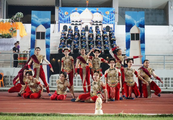 ภาพกิจกรรม  คณะวิทยาศาสตร์และเทคโนโลยี จัดโครงการส่งเสริมกีฬาสานสัมพันธ์ อนุรักษ์ ศิลปวัฒนธรรมและภูมิปัญญา กิจกรรมกีฬาสานสัมพันธ์ ปลาบึกเกมส์