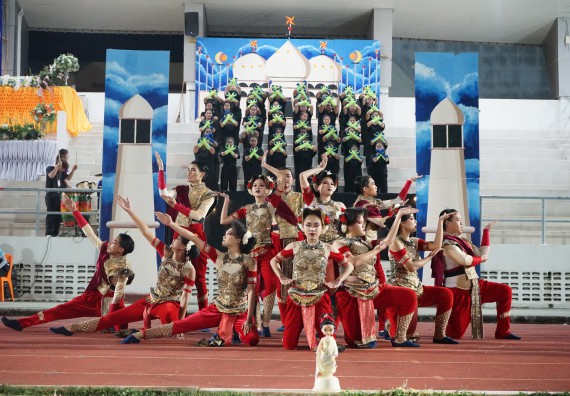 ภาพกิจกรรม  คณะวิทยาศาสตร์และเทคโนโลยี จัดโครงการส่งเสริมกีฬาสานสัมพันธ์ อนุรักษ์ ศิลปวัฒนธรรมและภูมิปัญญา กิจกรรมกีฬาสานสัมพันธ์ ปลาบึกเกมส์