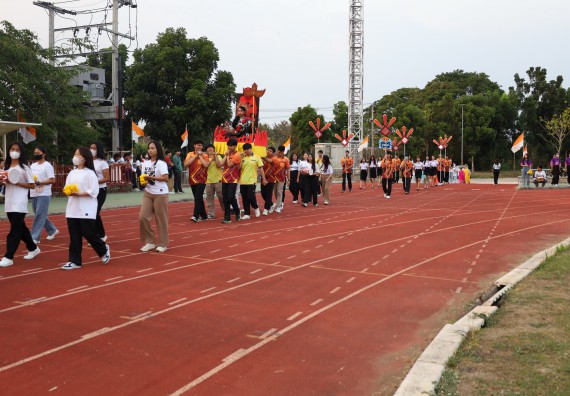 ภาพกิจกรรม  คณะวิทยาศาสตร์และเทคโนโลยี จัดโครงการส่งเสริมกีฬาสานสัมพันธ์ อนุรักษ์ ศิลปวัฒนธรรมและภูมิปัญญา กิจกรรมกีฬาสานสัมพันธ์ ปลาบึกเกมส์