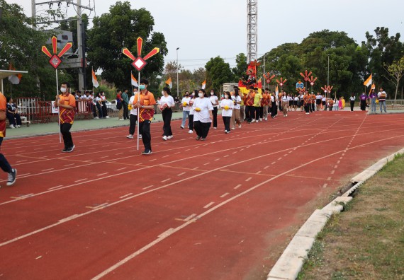 ภาพกิจกรรม  คณะวิทยาศาสตร์และเทคโนโลยี จัดโครงการส่งเสริมกีฬาสานสัมพันธ์ อนุรักษ์ ศิลปวัฒนธรรมและภูมิปัญญา กิจกรรมกีฬาสานสัมพันธ์ ปลาบึกเกมส์