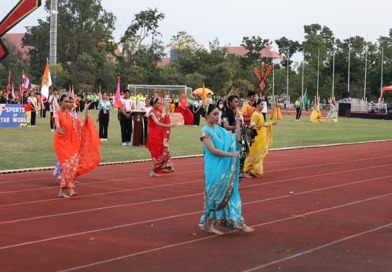 ภาพกิจกรรม  คณะวิทยาศาสตร์และเทคโนโลยี จัดโครงการส่งเสริมกีฬาสานสัมพันธ์ อนุรักษ์ ศิลปวัฒนธรรมและภูมิปัญญา กิจกรรมกีฬาสานสัมพันธ์ ปลาบึกเกมส์