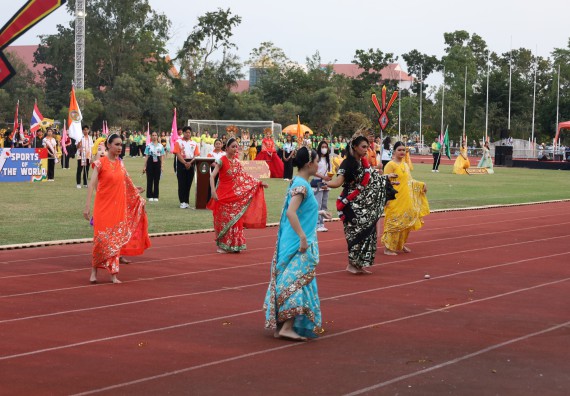 ภาพกิจกรรม  คณะวิทยาศาสตร์และเทคโนโลยี จัดโครงการส่งเสริมกีฬาสานสัมพันธ์ อนุรักษ์ ศิลปวัฒนธรรมและภูมิปัญญา กิจกรรมกีฬาสานสัมพันธ์ ปลาบึกเกมส์