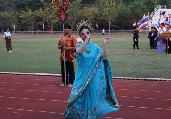 ภาพกิจกรรม  คณะวิทยาศาสตร์และเทคโนโลยี จัดโครงการส่งเสริมกีฬาสานสัมพันธ์ อนุรักษ์ ศิลปวัฒนธรรมและภูมิปัญญา กิจกรรมกีฬาสานสัมพันธ์ ปลาบึกเกมส์