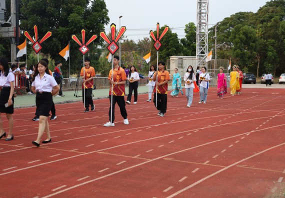 ภาพกิจกรรม  คณะวิทยาศาสตร์และเทคโนโลยี จัดโครงการส่งเสริมกีฬาสานสัมพันธ์ อนุรักษ์ ศิลปวัฒนธรรมและภูมิปัญญา กิจกรรมกีฬาสานสัมพันธ์ ปลาบึกเกมส์