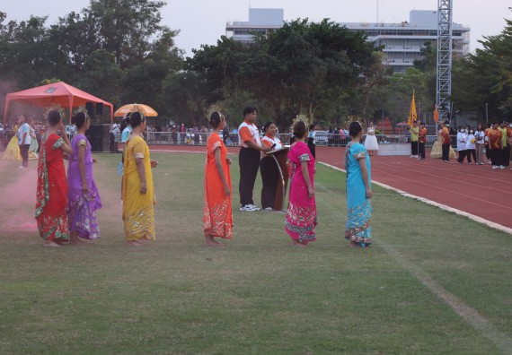 ภาพกิจกรรม  คณะวิทยาศาสตร์และเทคโนโลยี จัดโครงการส่งเสริมกีฬาสานสัมพันธ์ อนุรักษ์ ศิลปวัฒนธรรมและภูมิปัญญา กิจกรรมกีฬาสานสัมพันธ์ ปลาบึกเกมส์