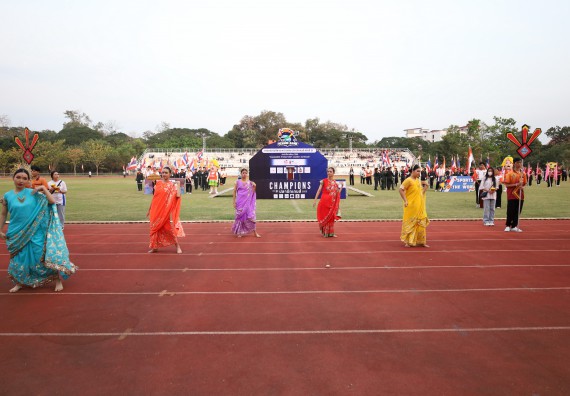 ภาพกิจกรรม  คณะวิทยาศาสตร์และเทคโนโลยี จัดโครงการส่งเสริมกีฬาสานสัมพันธ์ อนุรักษ์ ศิลปวัฒนธรรมและภูมิปัญญา กิจกรรมกีฬาสานสัมพันธ์ ปลาบึกเกมส์