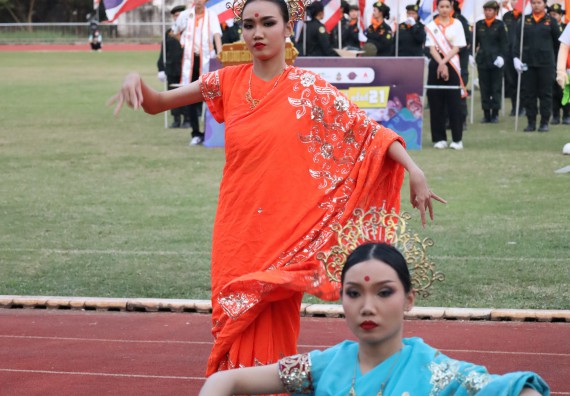 ภาพกิจกรรม  คณะวิทยาศาสตร์และเทคโนโลยี จัดโครงการส่งเสริมกีฬาสานสัมพันธ์ อนุรักษ์ ศิลปวัฒนธรรมและภูมิปัญญา กิจกรรมกีฬาสานสัมพันธ์ ปลาบึกเกมส์