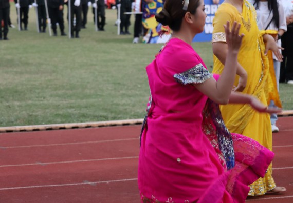 ภาพกิจกรรม  คณะวิทยาศาสตร์และเทคโนโลยี จัดโครงการส่งเสริมกีฬาสานสัมพันธ์ อนุรักษ์ ศิลปวัฒนธรรมและภูมิปัญญา กิจกรรมกีฬาสานสัมพันธ์ ปลาบึกเกมส์