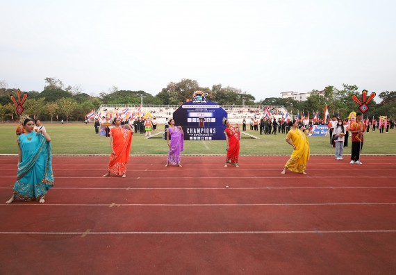 ภาพกิจกรรม  คณะวิทยาศาสตร์และเทคโนโลยี จัดโครงการส่งเสริมกีฬาสานสัมพันธ์ อนุรักษ์ ศิลปวัฒนธรรมและภูมิปัญญา กิจกรรมกีฬาสานสัมพันธ์ ปลาบึกเกมส์