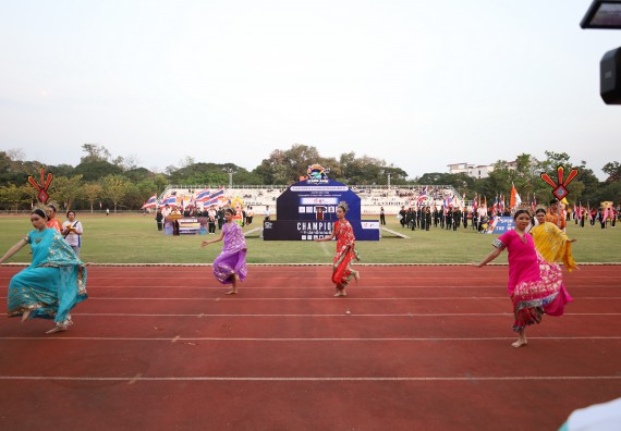 ภาพกิจกรรม  คณะวิทยาศาสตร์และเทคโนโลยี จัดโครงการส่งเสริมกีฬาสานสัมพันธ์ อนุรักษ์ ศิลปวัฒนธรรมและภูมิปัญญา กิจกรรมกีฬาสานสัมพันธ์ ปลาบึกเกมส์