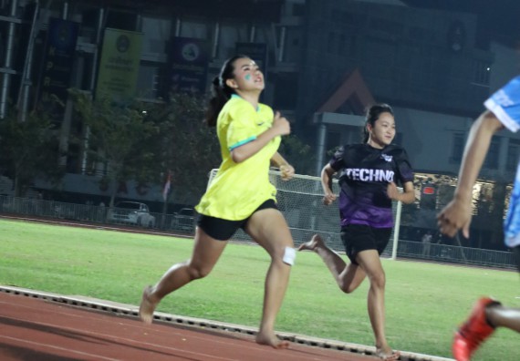 ภาพกิจกรรม  คณะวิทยาศาสตร์และเทคโนโลยี จัดโครงการส่งเสริมกีฬาสานสัมพันธ์ อนุรักษ์ ศิลปวัฒนธรรมและภูมิปัญญา กิจกรรมกีฬาสานสัมพันธ์ ปลาบึกเกมส์