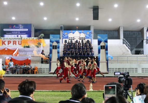 ภาพกิจกรรม  คณะวิทยาศาสตร์และเทคโนโลยี จัดโครงการส่งเสริมกีฬาสานสัมพันธ์ อนุรักษ์ ศิลปวัฒนธรรมและภูมิปัญญา กิจกรรมกีฬาสานสัมพันธ์ ปลาบึกเกมส์