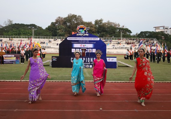 ภาพกิจกรรม  คณะวิทยาศาสตร์และเทคโนโลยี จัดโครงการส่งเสริมกีฬาสานสัมพันธ์ อนุรักษ์ ศิลปวัฒนธรรมและภูมิปัญญา กิจกรรมกีฬาสานสัมพันธ์ ปลาบึกเกมส์