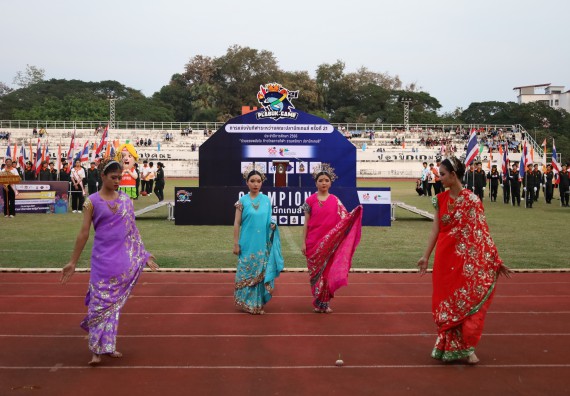 ภาพกิจกรรม  คณะวิทยาศาสตร์และเทคโนโลยี จัดโครงการส่งเสริมกีฬาสานสัมพันธ์ อนุรักษ์ ศิลปวัฒนธรรมและภูมิปัญญา กิจกรรมกีฬาสานสัมพันธ์ ปลาบึกเกมส์