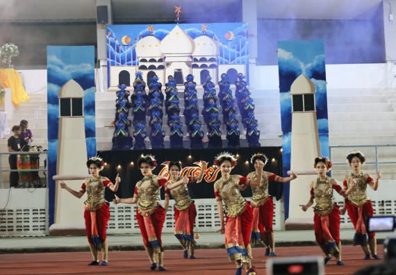 ภาพกิจกรรม  คณะวิทยาศาสตร์และเทคโนโลยี จัดโครงการส่งเสริมกีฬาสานสัมพันธ์ อนุรักษ์ ศิลปวัฒนธรรมและภูมิปัญญา กิจกรรมกีฬาสานสัมพันธ์ ปลาบึกเกมส์