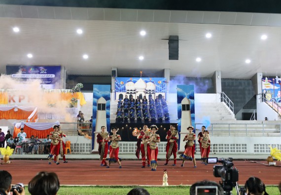 ภาพกิจกรรม  คณะวิทยาศาสตร์และเทคโนโลยี จัดโครงการส่งเสริมกีฬาสานสัมพันธ์ อนุรักษ์ ศิลปวัฒนธรรมและภูมิปัญญา กิจกรรมกีฬาสานสัมพันธ์ ปลาบึกเกมส์