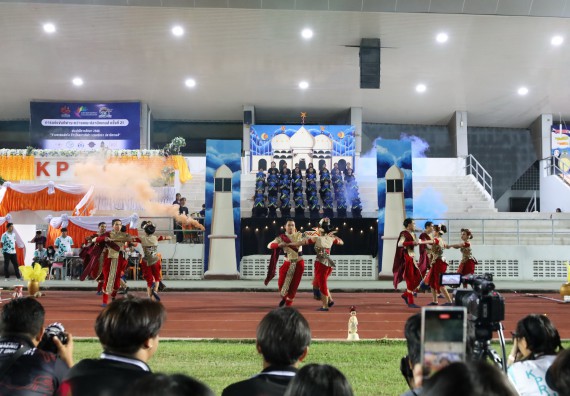 ภาพกิจกรรม  คณะวิทยาศาสตร์และเทคโนโลยี จัดโครงการส่งเสริมกีฬาสานสัมพันธ์ อนุรักษ์ ศิลปวัฒนธรรมและภูมิปัญญา กิจกรรมกีฬาสานสัมพันธ์ ปลาบึกเกมส์