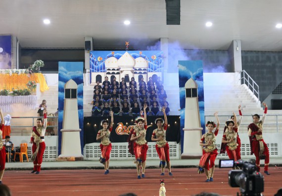 ภาพกิจกรรม  คณะวิทยาศาสตร์และเทคโนโลยี จัดโครงการส่งเสริมกีฬาสานสัมพันธ์ อนุรักษ์ ศิลปวัฒนธรรมและภูมิปัญญา กิจกรรมกีฬาสานสัมพันธ์ ปลาบึกเกมส์