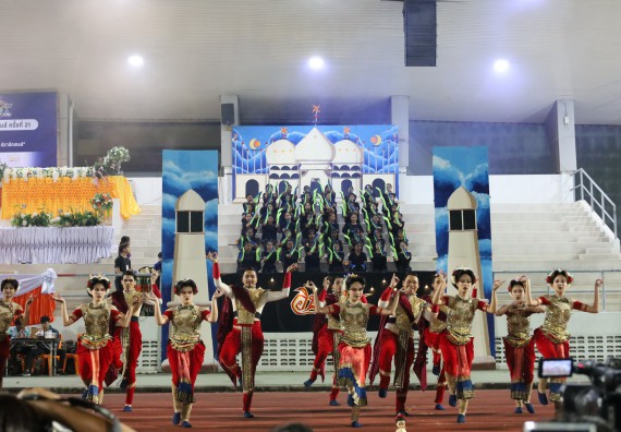 ภาพกิจกรรม  คณะวิทยาศาสตร์และเทคโนโลยี จัดโครงการส่งเสริมกีฬาสานสัมพันธ์ อนุรักษ์ ศิลปวัฒนธรรมและภูมิปัญญา กิจกรรมกีฬาสานสัมพันธ์ ปลาบึกเกมส์